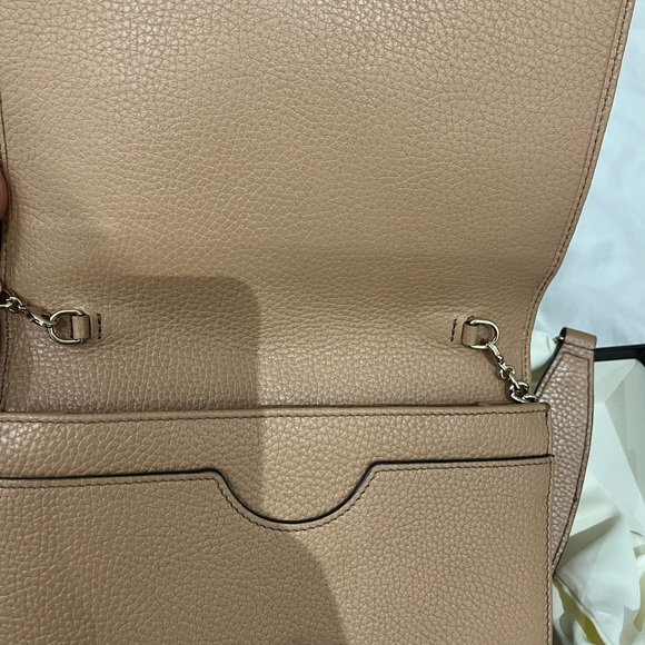 Gucci Camelia Beige Soho Disco Leather Crossbody Bag wallet on chain - Picture 4 of 8